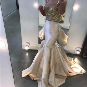 Stunning prom dress